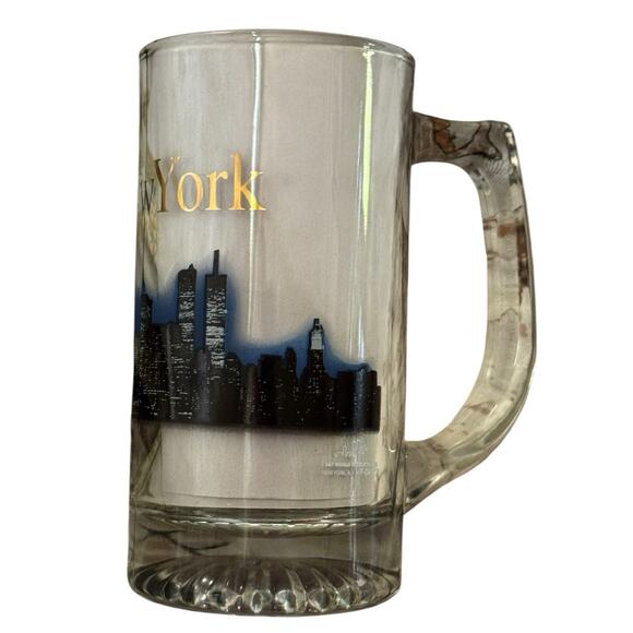 VTG New York Skyline Mug Twin Towers Statue of Liberty Tourist Souvenir NYC - Picture 2 of 8